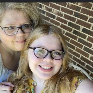 Meet your Posher, Vicki